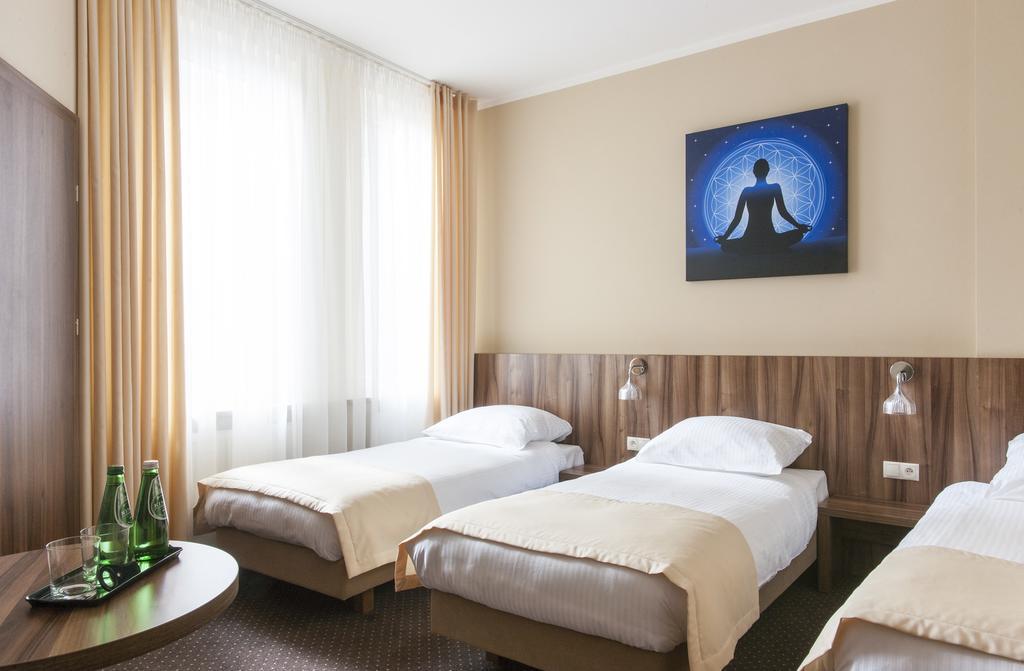 Mandala Hostel & Apartments Poznan Phòng bức ảnh